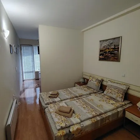 With Mountain View At Eagle Rock Complex * Beli Iskar