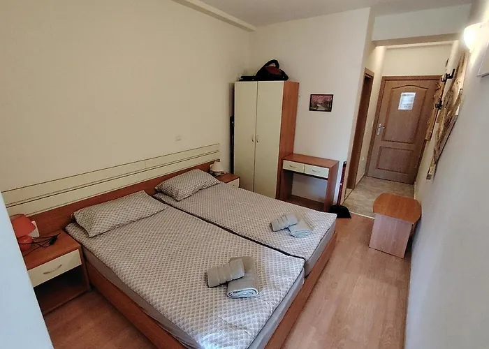 With Mountain View At Eagle Rock Complex * Beli Iskar